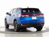 Used 2024 Volkswagen Atlas Cross Sport SE w/ Panoramic Sunroof Package image 3
