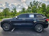 Used 2018 Jeep Grand Cherokee Limited w/ Luxury Group II image 2