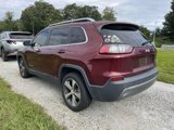 Used 2019 Jeep Cherokee Limited image 3