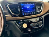 Used 2017 Chrysler Pacifica Limited w/ UConnect Theater Package image 5