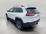 Used 2016 Jeep Cherokee Trailhawk image 4