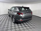 Used 2023 Hyundai Tucson SE image 3