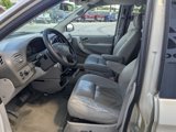 Used 2006 Chrysler Town & Country Touring w/ Leather Interior Group image 2