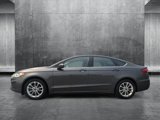 Used 2019 Ford Fusion SE image 2