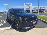 Used 2024 Kia Sorento S image 2