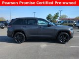 Used 2023 Jeep Grand Cherokee Altitude image 3