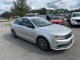 Used 2016 Volkswagen Jetta SE image 3