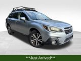 Used 2018 Subaru Outback 2.5i Limited image 1