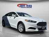 Used 2016 Ford Fusion SE image 2