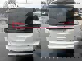 New 2025 Chrysler Pacifica Select image 5