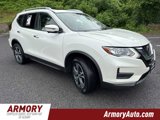 Used 2019 Nissan Rogue SV w/ Sun & Sound Touring Package image 3