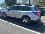 Used 2018 Subaru Outback 3.6R Limited image 2