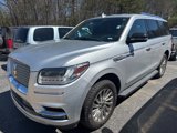 Used 2019 Lincoln Navigator Premiere image 3