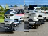 Used 2022 Chevrolet Blazer LT image 3