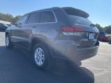 Used 2020 Jeep Grand Cherokee Laredo image 5