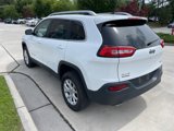 Used 2018 Jeep Cherokee Latitude Plus w/ Comfort/Convenience Group image 5