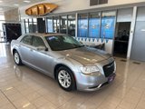 Used 2016 Chrysler 300 Limited image 2