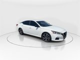 Used 2019 Nissan Altima 2.5 SR image 2