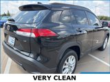 Used 2022 Toyota Corolla Cross LE image 3