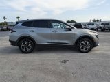Used 2023 Kia Sportage LX image 3