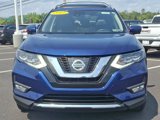 Used 2017 Nissan Rogue SL w/ SL Premium Package image 2
