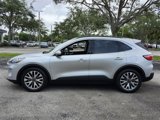 Used 2020 Ford Escape Titanium image 3