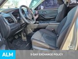 Used 2022 Nissan Rogue SV image 4