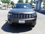 Used 2018 Jeep Grand Cherokee Altitude image 3