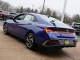 New 2025 Hyundai Elantra SEL image 3