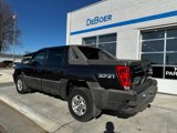 Used 2005 Chevrolet Avalanche Z71 w/ Preferred Equipment Group image 3
