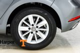 Used 2019 Volkswagen Golf SE image 6
