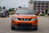 Used 2017 Nissan Rogue Sport SV image 2