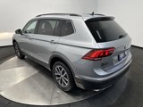 Used 2020 Volkswagen Tiguan SE w/ Panoramic Sunroof Package image 4