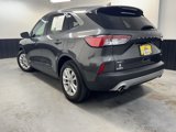 Used 2020 Ford Escape SE image 4