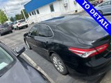 Used 2018 Toyota Camry LE image 5