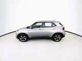 Certified 2024 Hyundai Venue SEL image 4