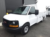 Used 2010 GMC Savana 3500 image 2