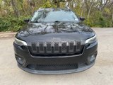 Used 2019 Jeep Cherokee Latitude w/ Popular Appearance Group image 2