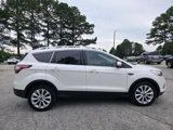 Used 2017 Ford Escape Titanium image 2