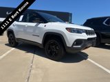 Used 2023 Jeep Compass Trailhawk image 5