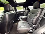 Used 2017 Ford Explorer Sport image 3