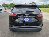 Used 2021 Ford Edge SE image 4