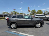 Used 2017 Jeep Cherokee Limited image 3