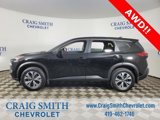 Used 2023 Nissan Rogue SV image 2