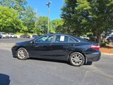 Certified 2017 Toyota Camry SE image 3