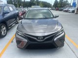 Used 2019 Toyota Camry L image 2