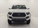 Used 2022 Toyota Tacoma TRD Off-Road image 3
