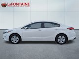 Used 2017 Kia Forte LX image 2