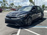 Used 2022 Kia Forte LXS image 2