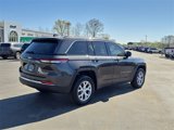 Used 2022 Jeep Grand Cherokee Limited image 4